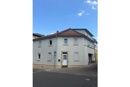 **Einfamilienhaus in zentraler Lage - Alzey**