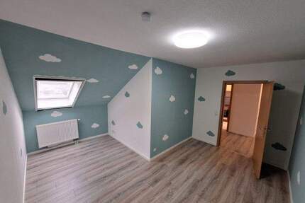 Ruhige 3-Zimmer-Wohnung mit Balkon - Bad Vilbel