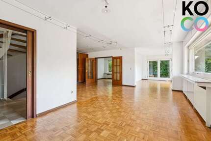 Haus zum Kaufen in Krefeld-Forstwald 385.000,00 € 151 m²