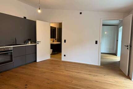 Wohnung zum Mieten in Starnberg 1.930,00 € 75.11 m²