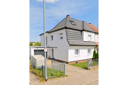 Doppelhaus - 490.000,00&nbsp;EUR Kaufpreis, ca.&nbsp; 200,00&nbsp;m&sup2; in Pforzheim (PLZ: 75179) Brötzingen