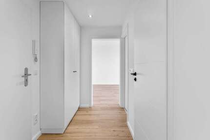 Wohnung zum Mieten in Hof 671,00 € 63.91 m²