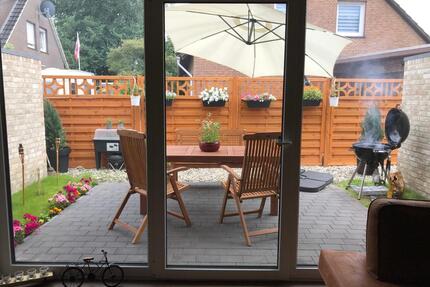 Exklusive,neuwert. Whg. mit kleinem SW-Garten - Leer (Ostfriesland)