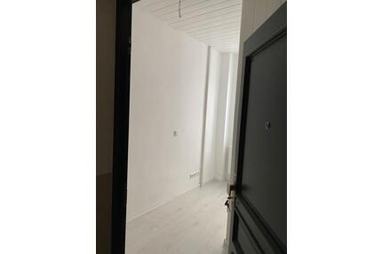 Büro inkl. 2 Abstellkammern Handwerker geeignet - Nürnberg Zerzabelshof