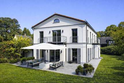 Haus zum Kaufen in München 4.250.000,00 € 236 m²