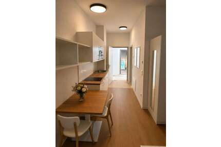 Wohnung zum Mieten in Frankfurt 800,00 € 19.56 m²