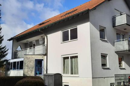 Schöne helle 4-Zimmer-Wohnung mit Garage in Amstetten - Nellingen