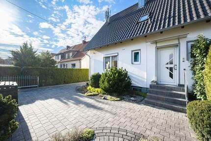 Für Gartenliebhaber! Äußerst gepflegte Doppelhaushälfte in Neufahrn - Neufahrn bei Freising