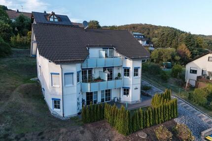 Wohnen mit Reihenhauscharakter–großzügige 4 Zi Maisonette-Wohnung - Breitscheid