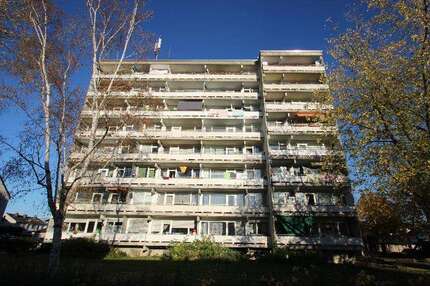 Wohnung zum Kaufen in Niederkassel 129.000,00 € 73 m²