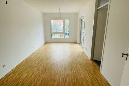 Wohnung zum Mieten in Nürnberg 348,46 € 37.59 m²