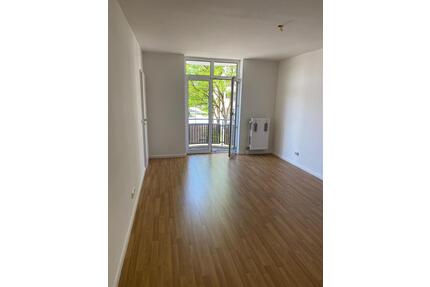 1.5 Zimmer Wohnung, mit Garage - 1.200,00&nbsp;EUR Kaltmiete, ca.&nbsp; 42,00&nbsp;m&sup2; in Unterhaching (PLZ: 82008)