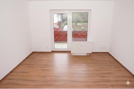 Gemütliche 1-Zimmer-Wohnung mit Balkon - bitte Objektbeschreibung lesen! - Birlenbach