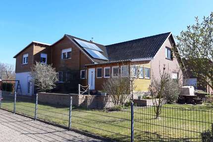 Haus zum Kaufen in Schönewörde 375.000,00 € 334 m²