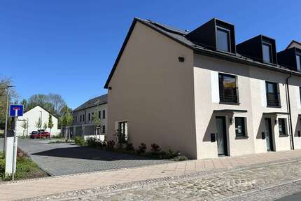 Haus zum Mieten in Luckenwalde 1.479,00 € 145 m²