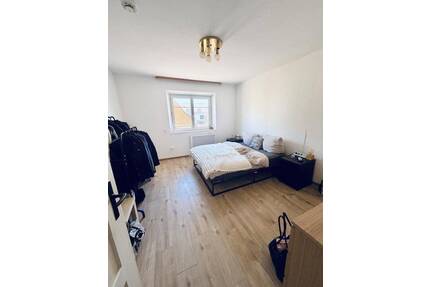 Charmante 2-Zimmer-Wohnung in Top-Lage von Lauf