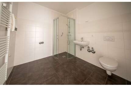 Wohnung zum Mieten in Hansestadt Stendal 400,01 € 61.54 m²