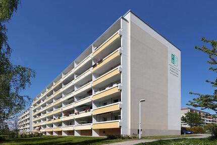 Treppensteiger leben länger - 440,00&nbsp;EUR Kaltmiete, ca.&nbsp; 70,37&nbsp;m&sup2; in Halle (Saale) (PLZ: 06120) Dölau