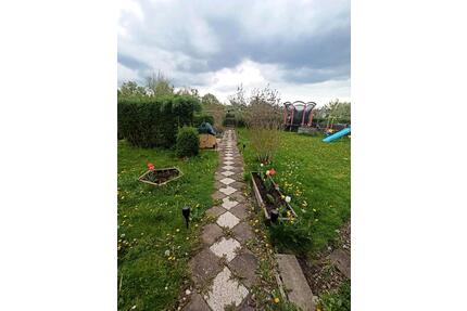 Kleingarten - 2.000,00&nbsp;EUR Kaltmiete, ca.&nbsp; 0,00&nbsp;m&sup2; in Leipzig (PLZ: 04357) Nordost