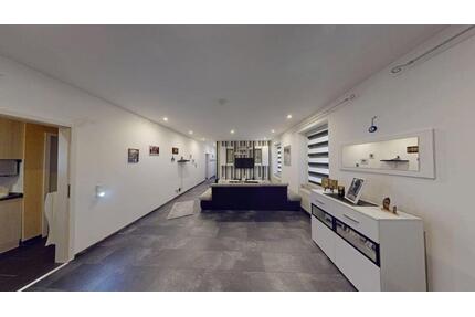 Großzügige 4-Zimmer-Wohnung mit Küche – Feldstr. 24, 42275 Wuppertal