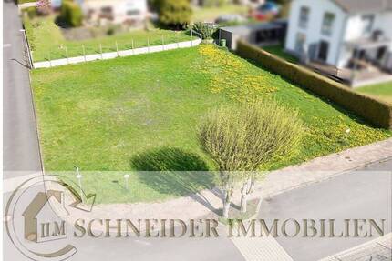 Sonniges Eckgrundstück in Calden-Meimbressen – 652 m² Wohnglück im Grünen