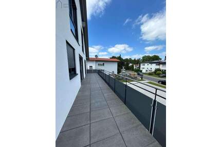 Moderne Wohnung mit großzügigen Balkon! - Groß-Umstadt