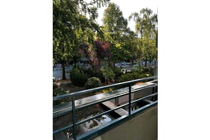 ANFRAGESTOPP ! ***Modernisierte 2 ZKB mit Balkon in Toplage*** - Hamburg Rotherbaum