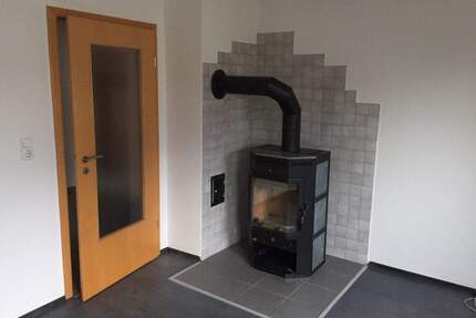 Helle und große 3,5 Zimmer-Wohnung im Zentrum von Weisendorf