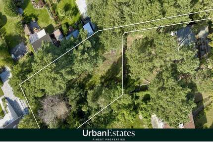 Sonniges Südgrundstück mit Privatzufahrt - bauträgerfrei - Berlin / Lichtenrade