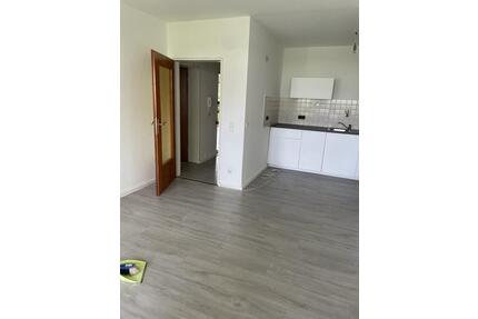 Attraktives Wohnen am Obersee: Helle 2-Zimmer-Wohnung in Bielefeld-Schildesche