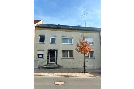 Reihenhaus zu verkaufen - 225.000,00&nbsp;EUR Kaufpreis, ca.&nbsp; 192,00&nbsp;m&sup2; in Osterhofen (PLZ: 94486)