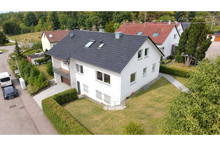 Haus zum Kaufen in Frickenhausen 690.000,00 € 203 m²