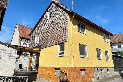 Haus zum Kaufen in Reiskirchen 215.000,00 € 139.7 m²