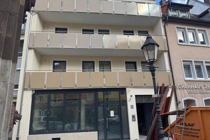 Mädchen WG Zimmer in Würzburger Altstadt