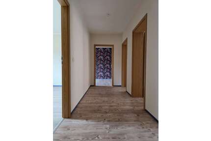 Wohnung zum Mieten in Welzow 658,13 € 87.75 m²