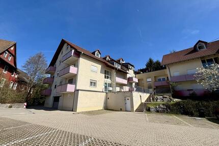 Attraktive 2-Zimmer-Maisonettewohnung | Balkon und Garagenplatz - Murg