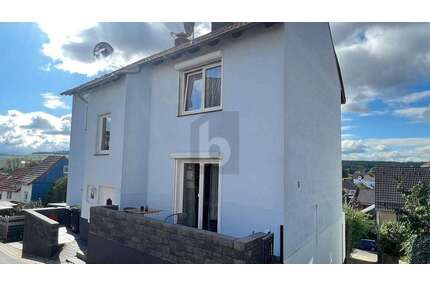 Haus zum Kaufen in Edermünde 190.000,00 € 140 m²