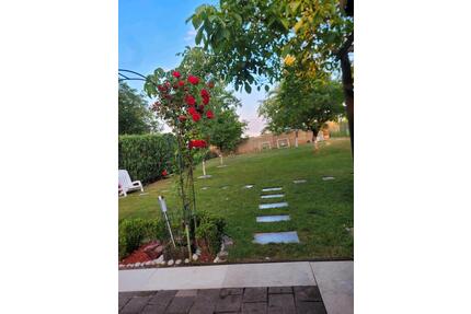 Garten Grundstück - 11,00&nbsp;EUR Kaltmiete, ca.&nbsp; 0,00&nbsp;m&sup2; in Dietzenbach (PLZ: 63128)