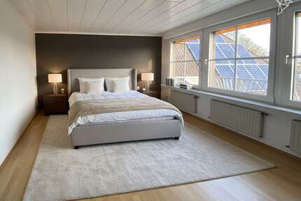 Haus zum Kaufen in Elsdorf 2.000.000,00 € 320 m²