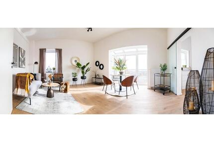 Moderne 2,5-Zimmer-Dachgeschosswohnung mit großer Dachterrasse und Weitblick in Ehingen (Donau)