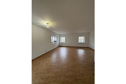 2,5-Zi.-Einliegerwohnung (85m²) mit Fußbodenheizung & EBK - Tholey
