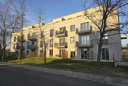 2-Zimmer-Mietwohnung, 46,67 m², 1. OG, EBK, Balkon, Fahrstuhl, Tiefgarage, Keller, Kladow - Berlin Spandau