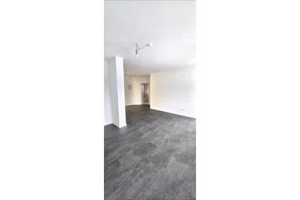 2 Zimmer Wohnung in Wöllstein - 700,00&nbsp;EUR Kaltmiete, ca.&nbsp; 60,00&nbsp;m&sup2; in Alzey (PLZ: 55232)