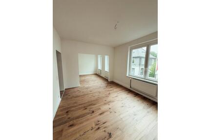 Neu saniert- Modernisierte und lichtdurchflutete Wohnung - Olpe