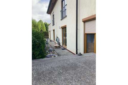Wohnung zum Kaufen in Altertheim 335.000,00 € 220 m²