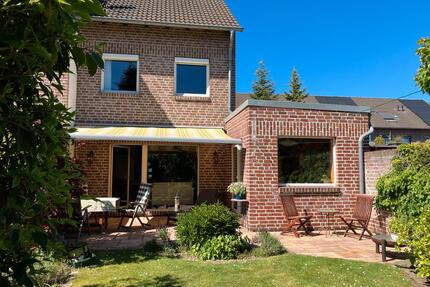 Provisionfreies Einfamilienhaus mit Garten & Garage, DU Bergheim - Duisburg Rheinhausen