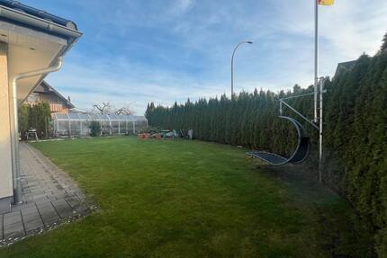 Bungalow Einfamilienhaus - 475.000,00&nbsp;EUR Kaufpreis, ca.&nbsp; 150,00&nbsp;m&sup2; in Lippstadt (PLZ: 59555)