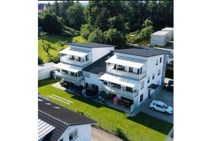 Helle Single Wohnung mit gehobener Ausstattung. - Achstetten