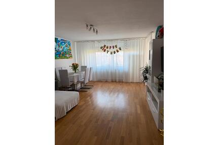 Helle 3-Zimmer-Wohnung Mietdauer: von 2 Monaten bis zu 1 Jahr. - Hannover Döhren-Wülfel