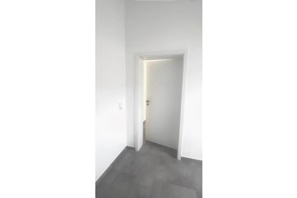 Neue Dachgeschosswohnung - 900,00&nbsp;EUR Kaltmiete, ca.&nbsp; 70,00&nbsp;m&sup2; in Mettlach (PLZ: 66693)